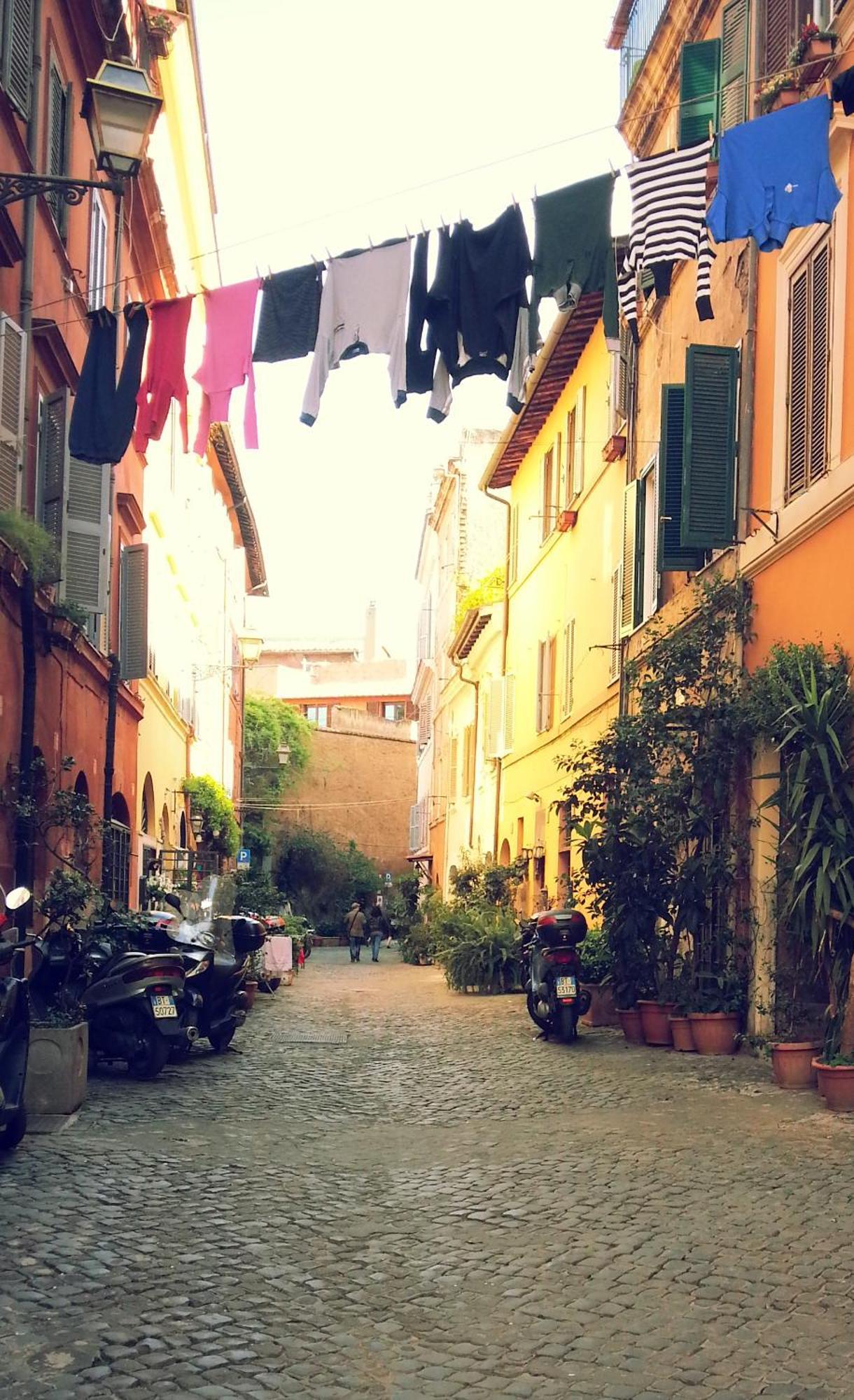Vaticano Ohana Trastevere Rom